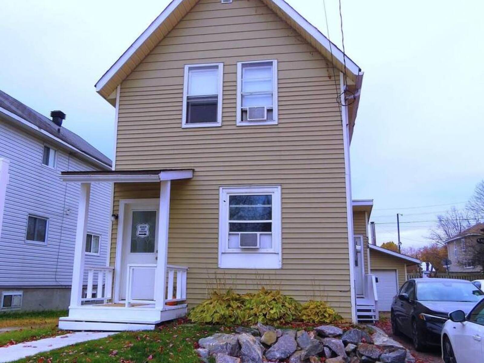 359 FOURTH AVENUE E, North Bay, Ontario P1B 1N3