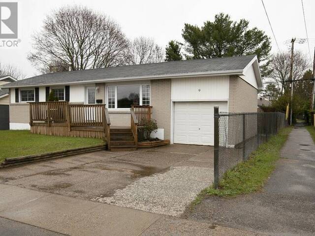 9 Chambers AVE Sault Ste. Marie Ontario, P6A 4T9