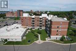 969 Queen ST E # 403 | Sault Ste. Marie Ontario | Slide Image Nine