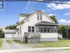 229 Goulais AVE Sault Ste. Marie Ontario, P6C 4Z7