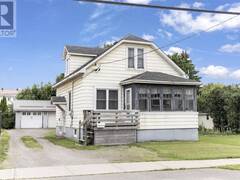 229 Goulais AVE Sault Ste. Marie Ontario, P6C 4Z7