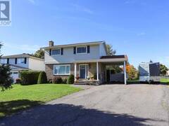 32 Norden CRES Sault Ste. Marie Ontario, P6B 5T2