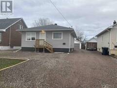 348 Maretta ST Sault Ste. Marie Ontario, P6C 4A7