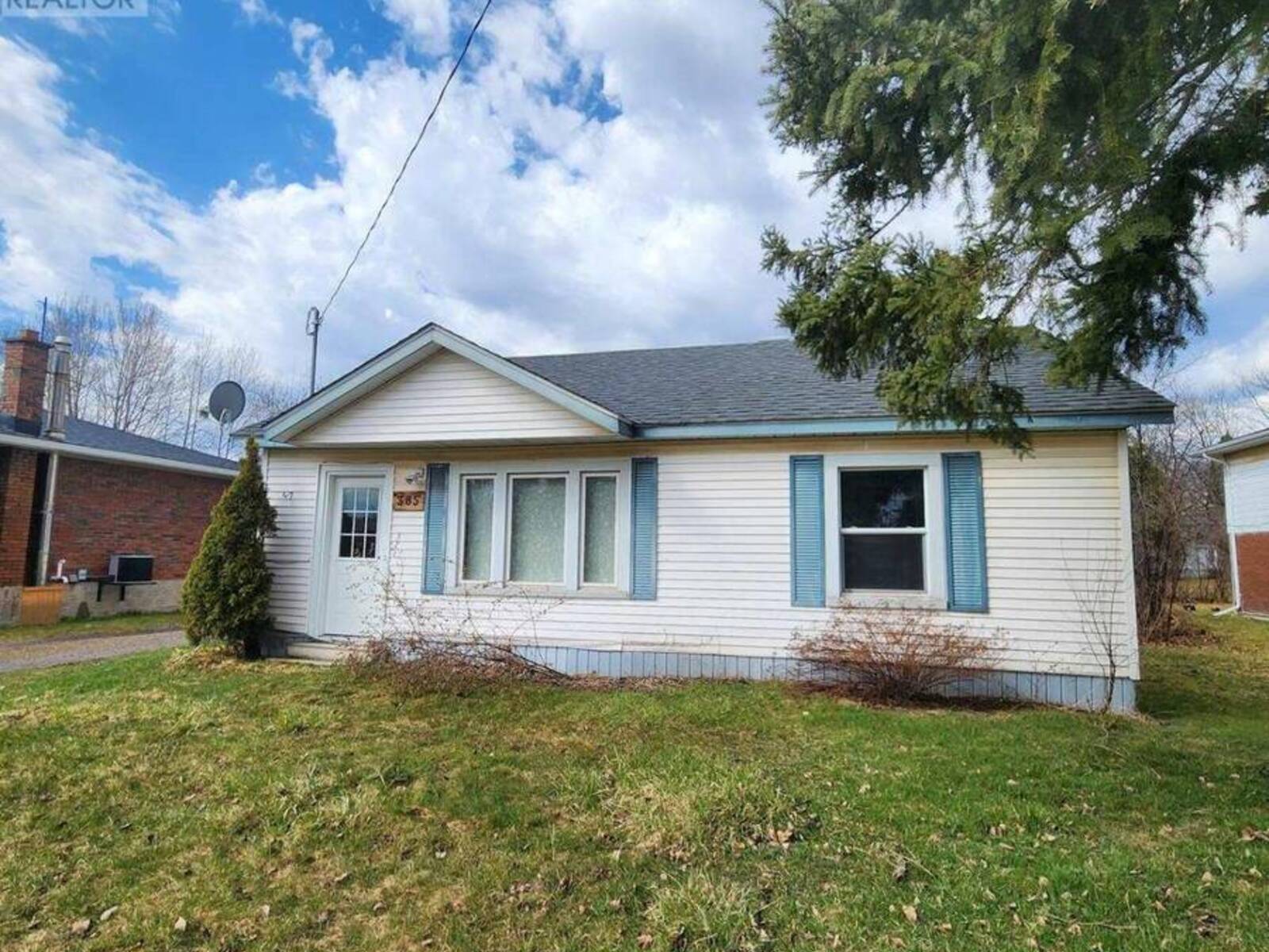 385 Whitney AVE, Sault Ste. Marie, Ontario P6C 5M3