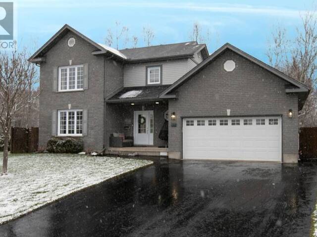 44 Ruscio CRES Sault Ste. Marie Ontario, P6A 6Y5