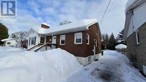 112 Hugill ST | Sault Ste. Marie Ontario | Slide Image Two