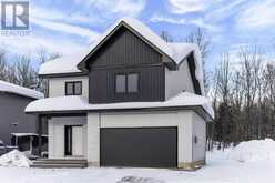 2 Sherwood PKWY | Sault Ste. Marie Ontario | Slide Image Three