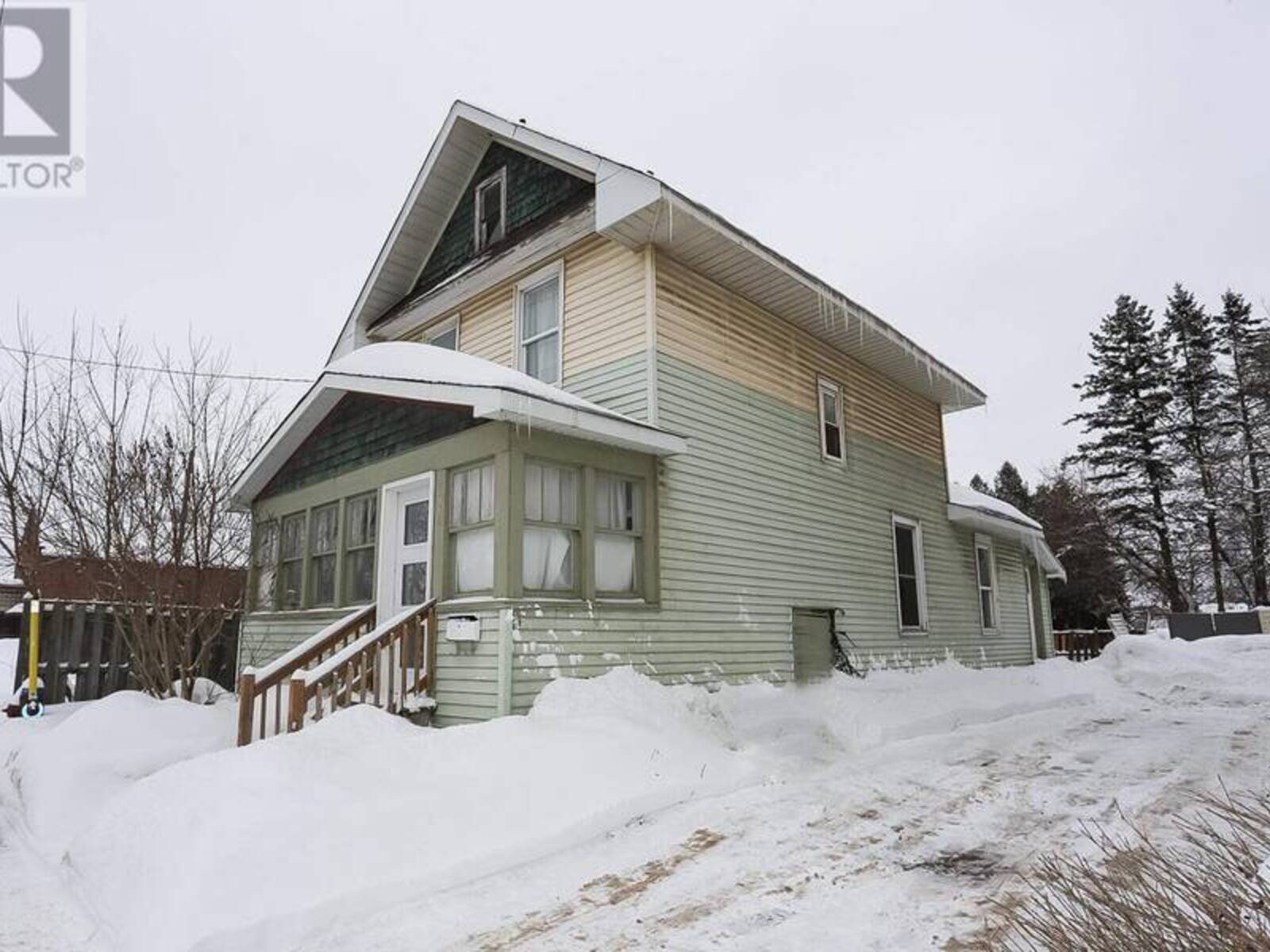 216 Goulais AVE, Sault Ste. Marie, Ontario P6C 4Z8