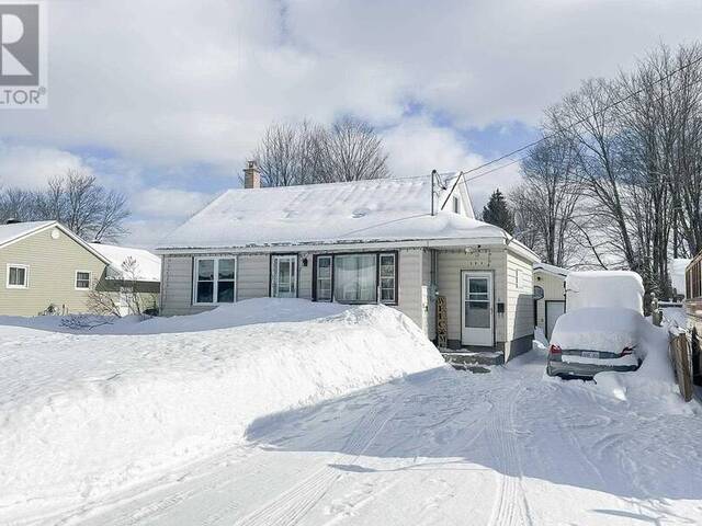 297 Eastern AVE Sault Ste. Marie Ontario, P6A 4R5 - 3 Bedrooms Home For Sale