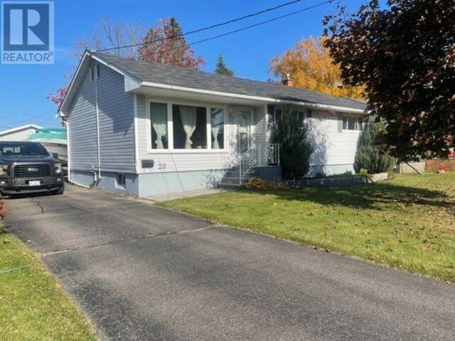 20 Arizona AVE Sault Ste. Marie Ontario, P6A 4L8