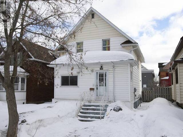 325 Alexandra ST Sault Ste. Marie Ontario, P6A 1J9 - 3 Bedrooms Home For Sale