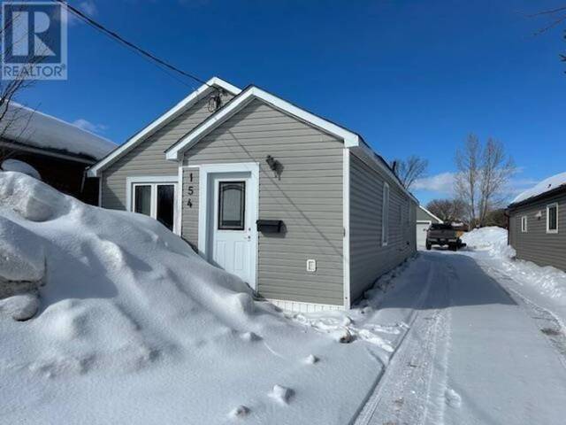 154 Churchill AVE Sault Ste. Marie Ontario, P6C 2R2 - 3 Bedrooms Home For Sale