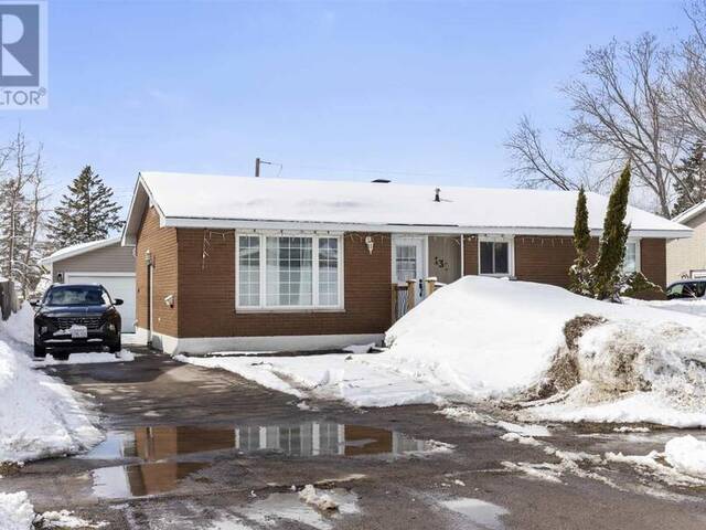 131 Sackville RD Sault Ste. Marie Ontario, P6B 4T5 - 3 Bedrooms Home For Sale