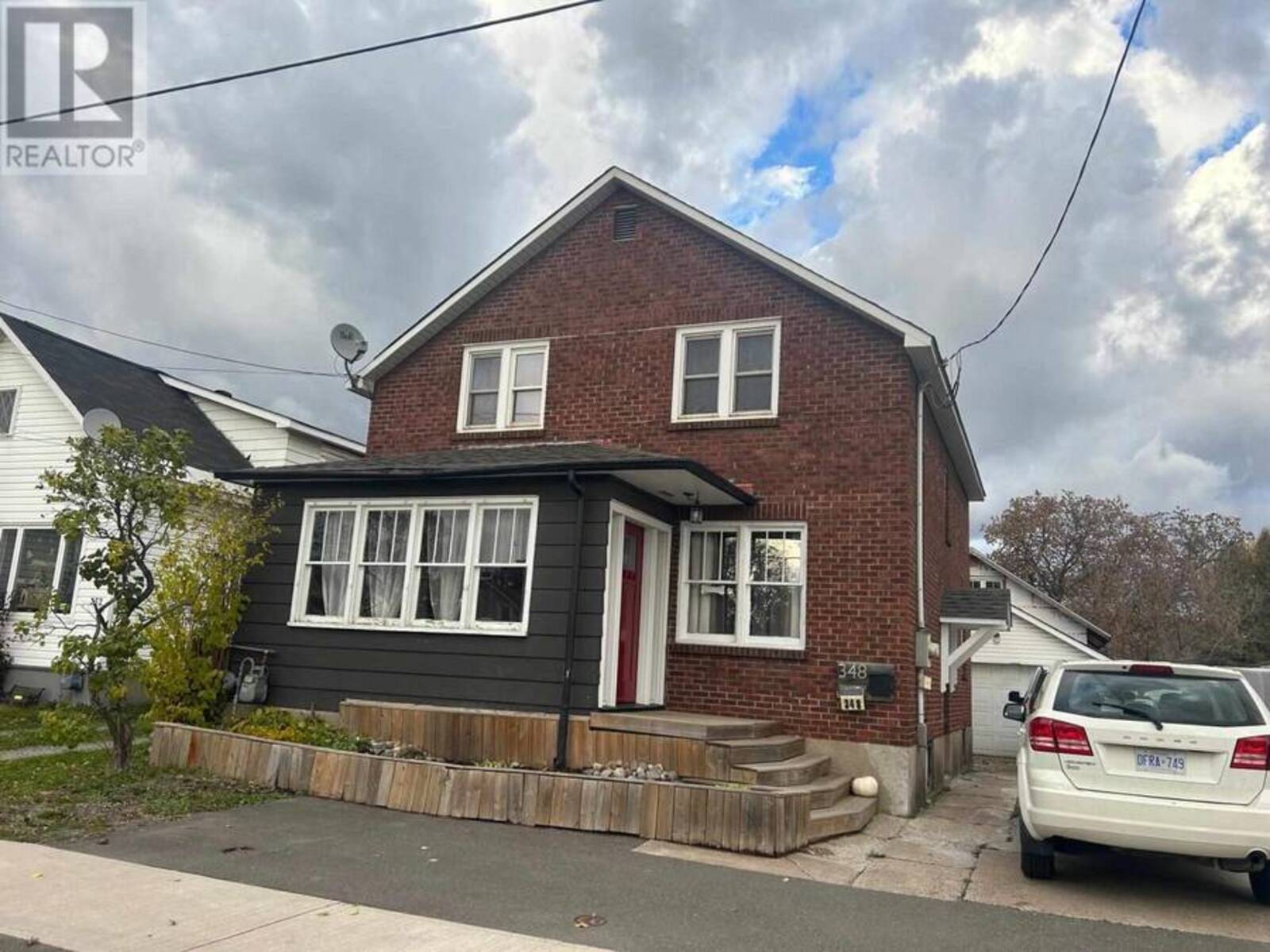 348 Sixth AVE, Sault Ste. Marie, Ontario P6C 4L1