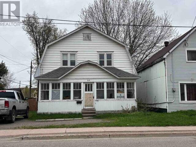 312 Huron ST Sault Ste. Marie Ontario, P6A 1R8 - Multi-family Home For Sale