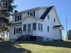 22 Low AVE Gogama Ontario, P0M 1W0