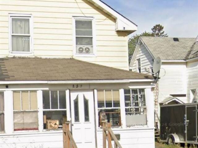 257 John ST Sault Ste. Marie Ontario, P6A 1P4 - 3 Bedrooms Home For Sale