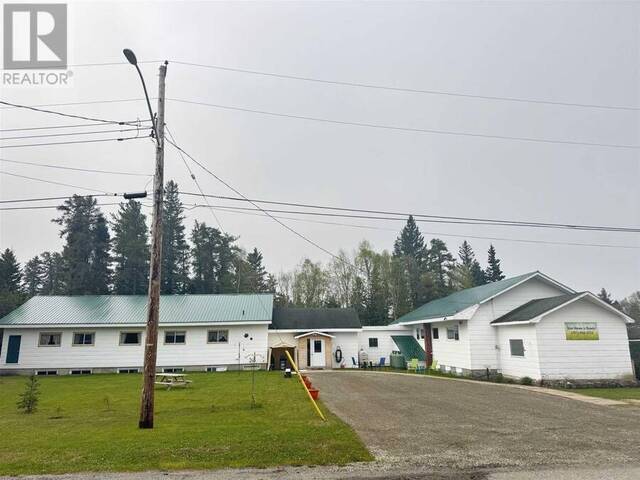 323 Hardy AVE Wawa Ontario, P0S 1K0 - 7 Bedrooms Home For Sale