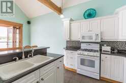 400 McCarrel Lake RD | Macdonald, Meredith and Aberdeen Additional Ontario | Slide Image Twelve