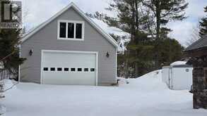 324 River RD | Sault Ste. Marie Ontario | Slide Image Three