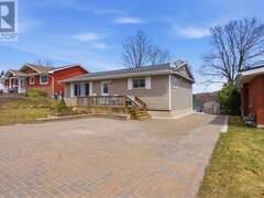 12 Robertson RD Elliot Lake Ontario, P5A 1C7