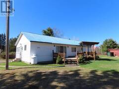 16 Ski Hill RD North Algoma Ontario, P0S 1J0