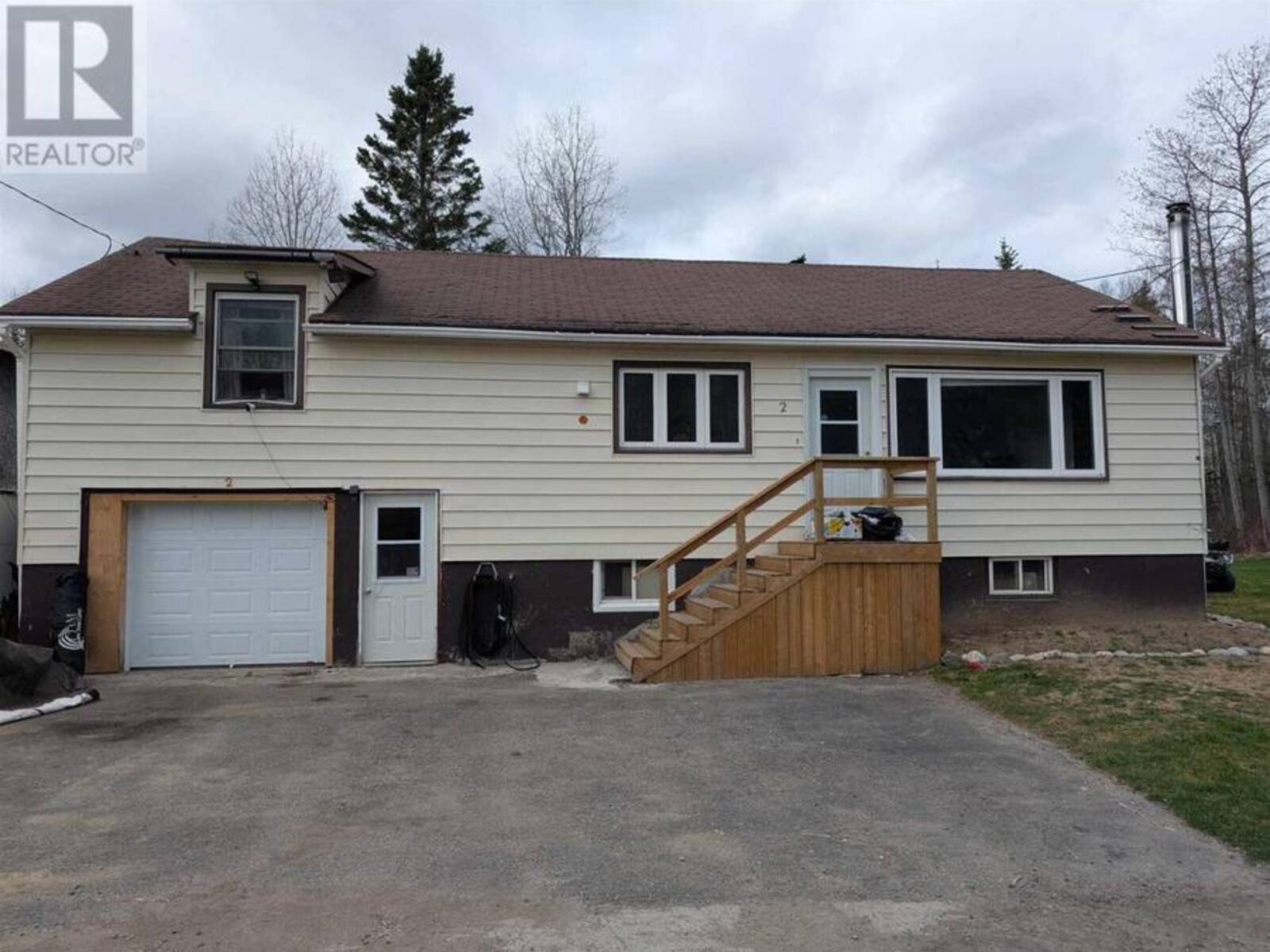 2 Government Lane RD, Wawa, Ontario P0S 1K0