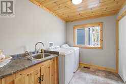 837 Stanrock RD | Elliot Lake Ontario | Slide Image Twenty-seven