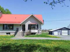 476 Cloudslee RD Bruce Mines Ontario, P0R 1C0