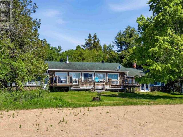 5290 Wierzbicki DR Hilton Beach Ontario, P0R 1G0 - 3 Bedrooms Waterfront Home For sale