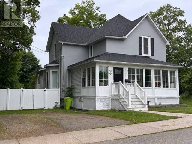 239 Pim ST Sault Ste. Marie Ontario, P6B 2T1 - 3 Bedrooms Home For Sale