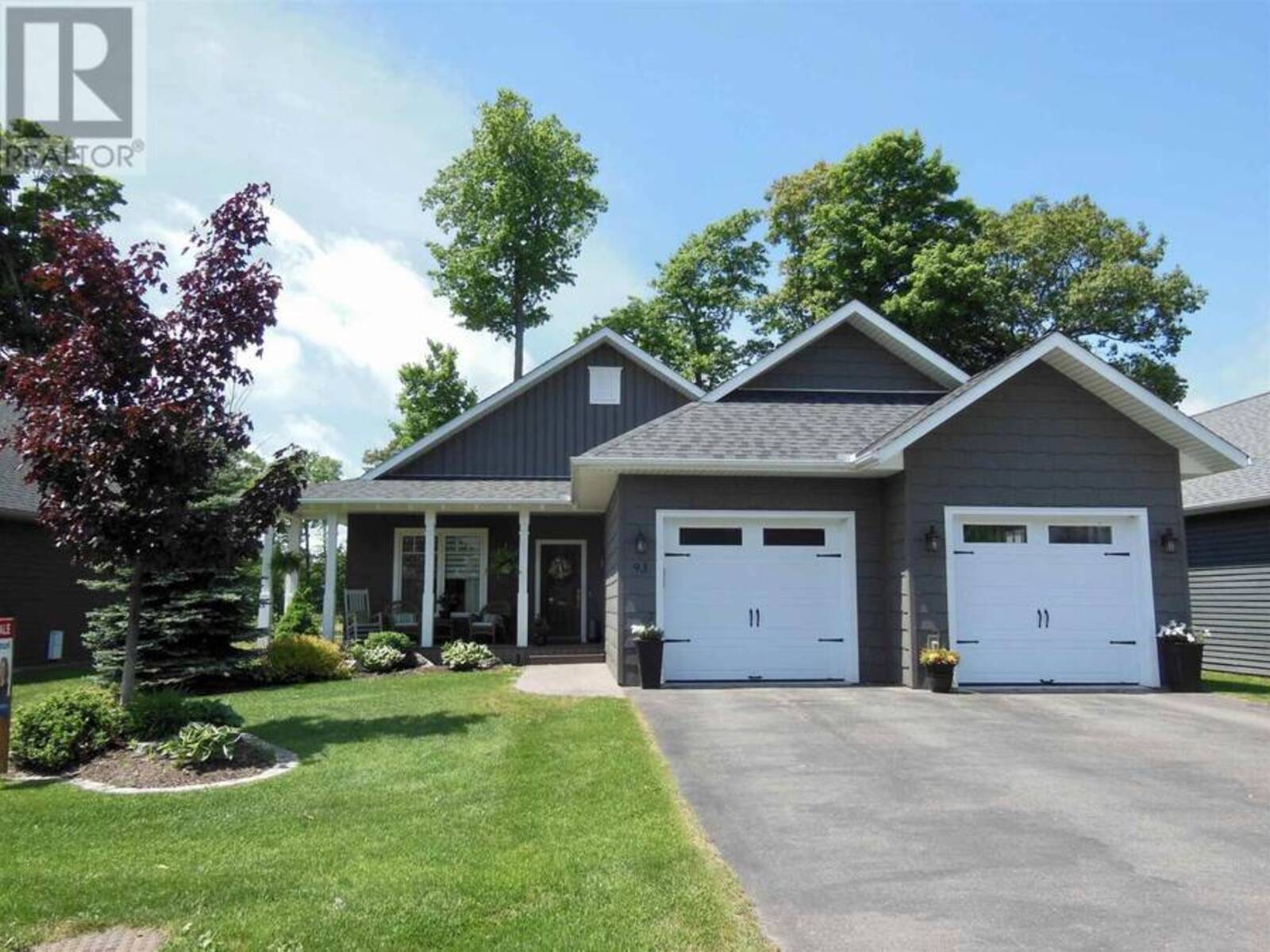93 Crimson Ridge DR, Sault Ste. Marie, Ontario P6A 0B5