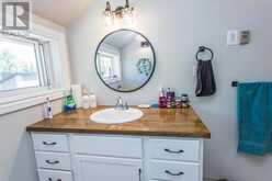 2750 Canoe Point RD|St. Joseph Township | Hilton Ontario | Slide Image Twenty-one