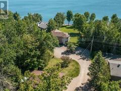 2750 Canoe Point RD|St. Joseph Township Hilton Ontario, P0R 1J0