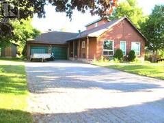 15 Stanley ST Thessalon Ontario, P0R 1L0