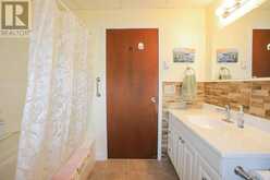 2370 Base Line RD | Sault Ste. Marie Ontario | Slide Image Seventeen