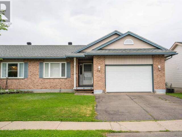 870 Lake ST Sault Ste. Marie Ontario, P6B 6K2 - 2 Bedrooms Home For Sale