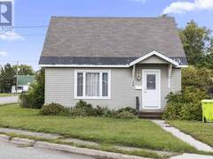 138 Bellevue Ave Sault Ste. Marie Ontario, P6B 2W4