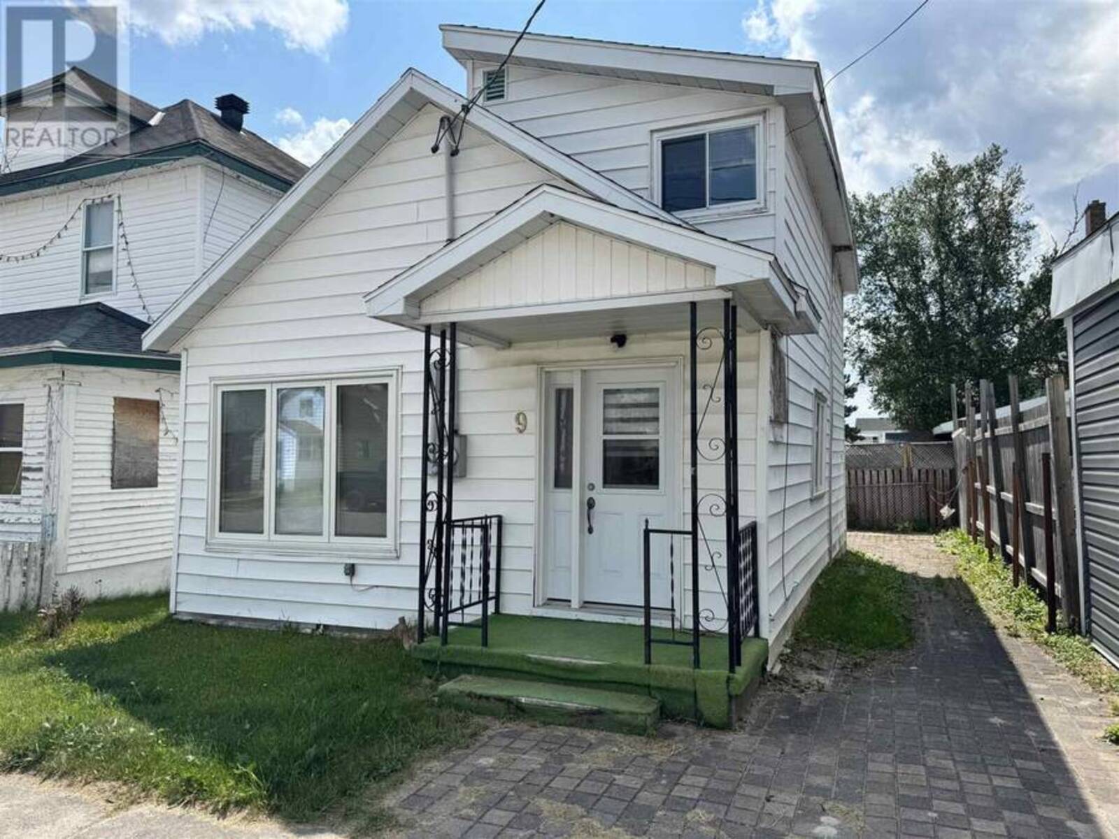 9 Aberdeen ST S, Chapleau, Ontario P0M 1K0