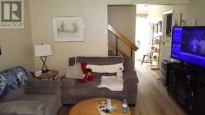 31 Mississauga AVE | Elliot Lake Ontario | Slide Image Eight
