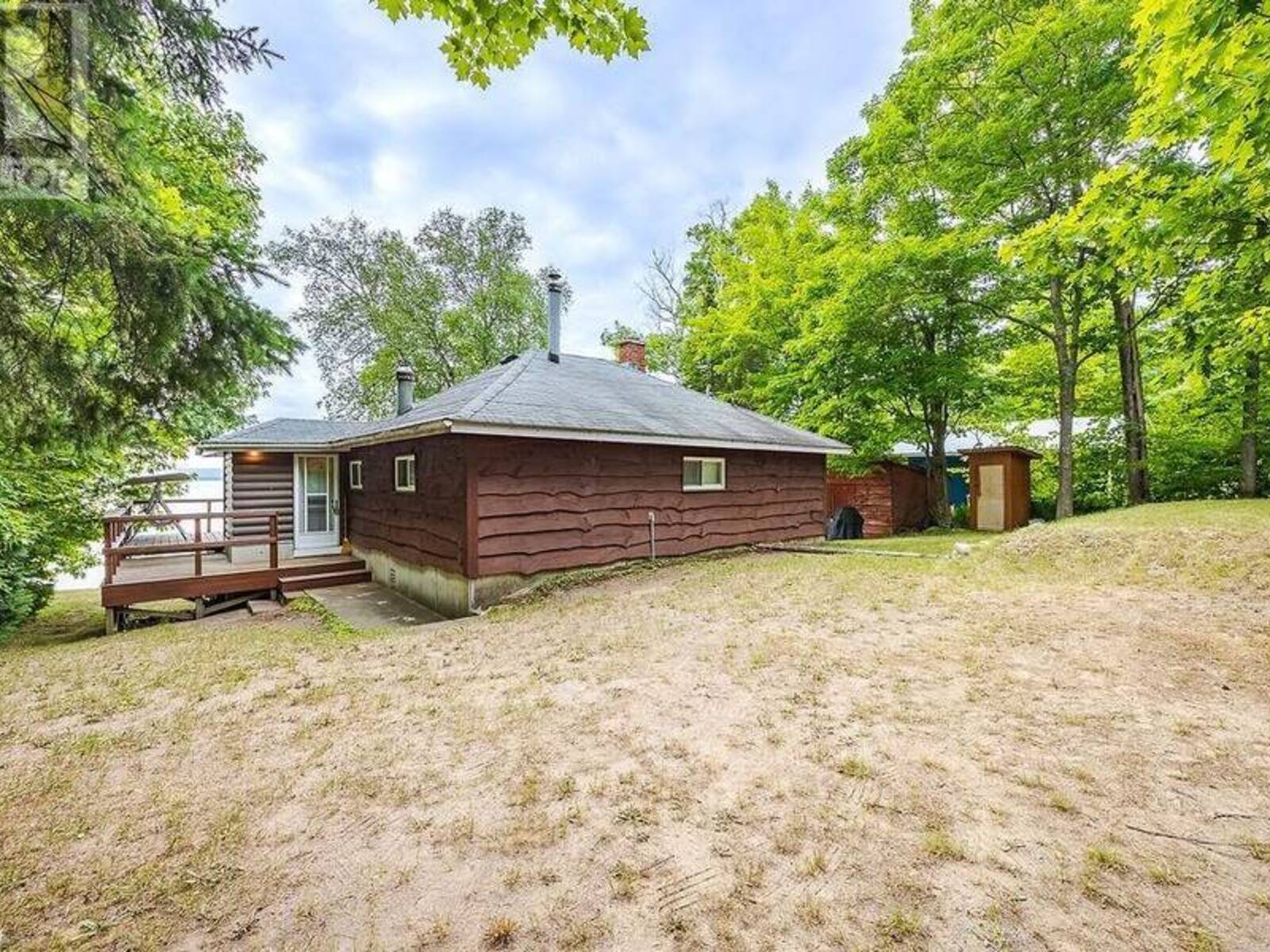 1599 Mission RD, North Algoma, Ontario P0S 1E0