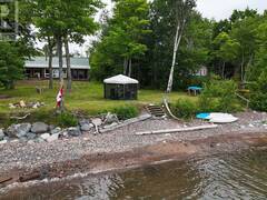 30A Stoney Point RD North Algoma Ontario, P0S 1A0