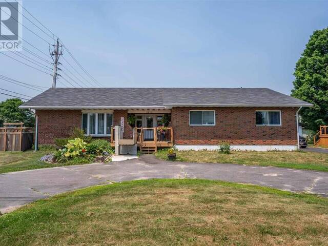 3810 Queen ST E Sault Ste. Marie Ontario, P6A 5K9 - 3 Bedrooms Home For Sale