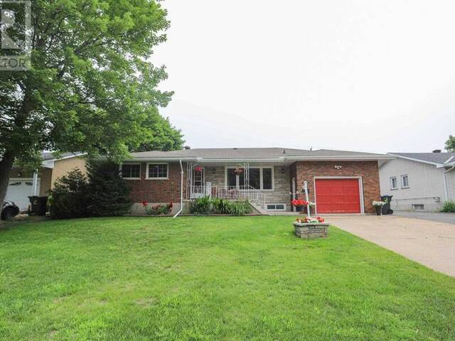 24 Granite ST Sault Ste. Marie Ontario, P6B 4T1 - 4 Bedrooms Home For Sale