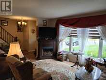 45 Poplar RD | Elliot Lake Ontario | Slide Image Nineteen