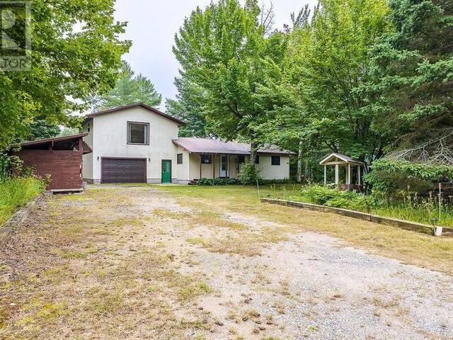 33 Northwoods DR North Algoma Ontario, P0S 1A0 - 2 Bedrooms Waterfront Home For sale