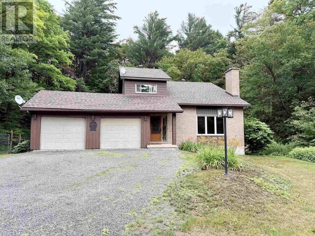 1130 Allen's Side RD Sault Ste. Marie Ontario, P6A 5K8 - 4 Bedrooms Home For Sale