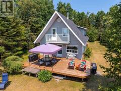 2114 Four Seasons DR North Algoma Ontario, P0S 1E0