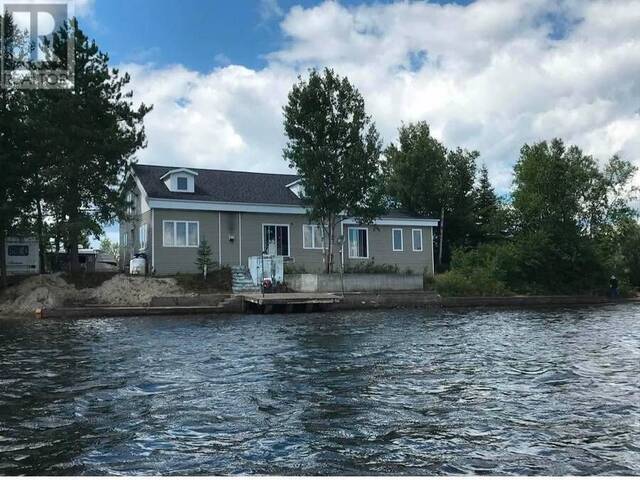 25 Mulligans Bay RD Chapleau Ontario, P0M 1K0 - 3 Bedrooms Waterfront Home For sale