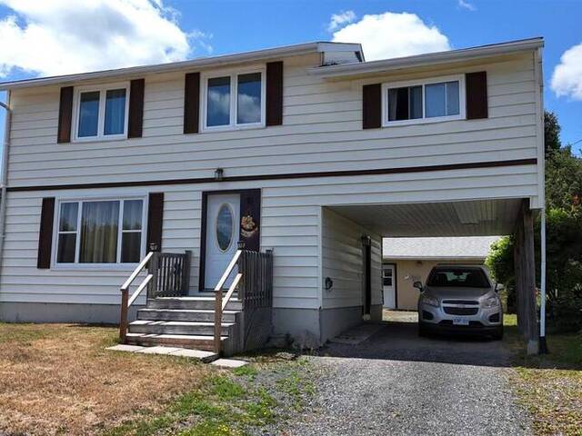 70 Roman AVE Elliot Lake Ontario, P5A 1S1 - 4 Bedrooms Home For Sale